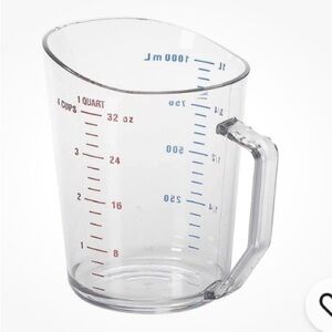 New Cambro 1 Qt. Clear Measuring Cup w Handle